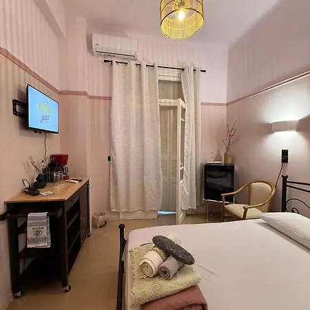 Classic In The Center Apartament