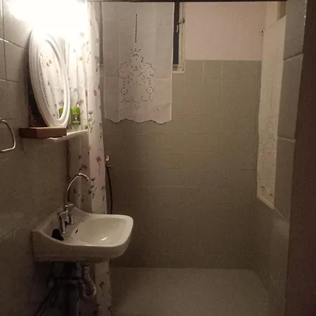 Classic In The Center * Loutráki